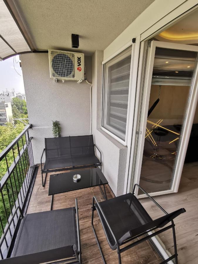 Brend New Luxurious Apartment In Downtown With Free Parking Novi Sad Buitenkant foto