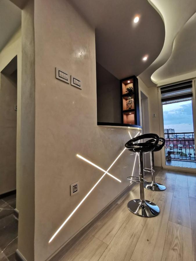 Brend New Luxurious Apartment In Downtown With Free Parking Novi Sad Buitenkant foto