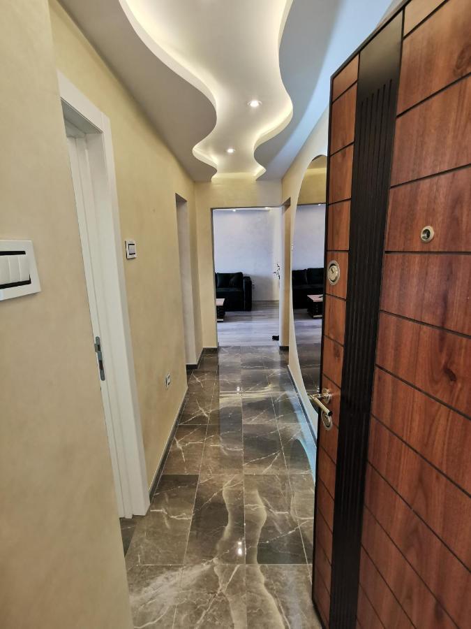 Brend New Luxurious Apartment In Downtown With Free Parking Novi Sad Buitenkant foto